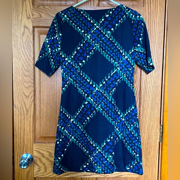 Eliza J shift dress - 4P - Picture 3 of 3